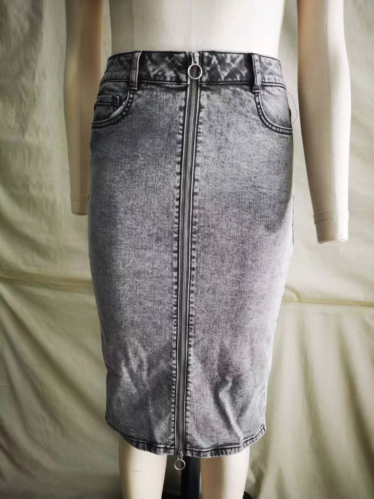 ACID WASH SKIRT_青島紡聯集團進出口有(yǒu)限公(gōng)司